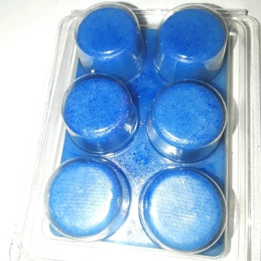 HAND crafted brand new Floral Mischief waxmelt tarts